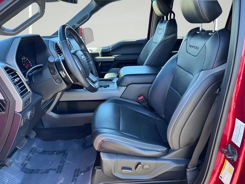 Used 2018 Ford F150 Raptor w/ Equipment Group 802A Luxury image 10