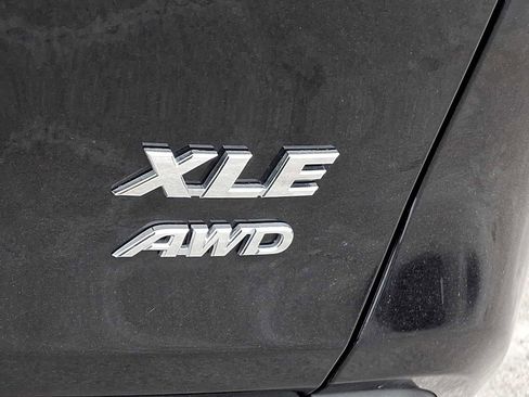 Certified 2024 Toyota RAV4 XLE image 33