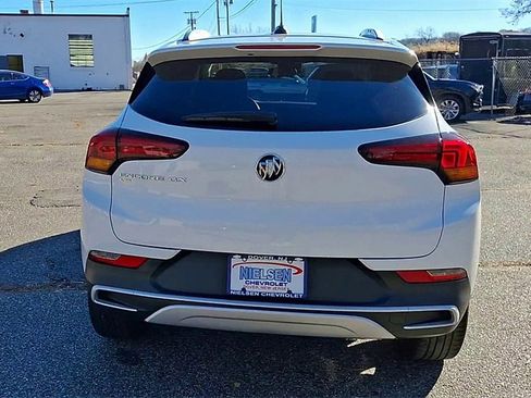 Certified 2022 Buick Encore GX Select image 7