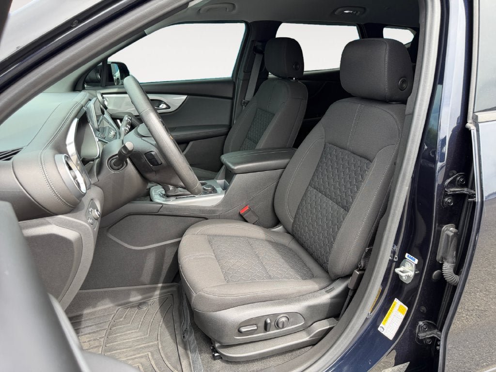 Used 2021 Chevrolet Blazer LT AWD/4WD image 7
