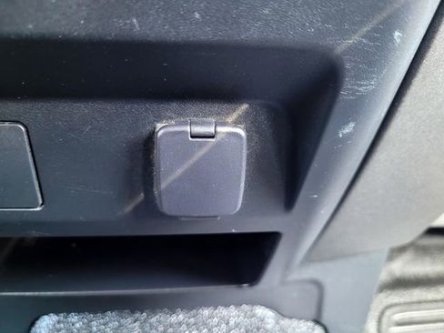 Certified 2021 Ford F250 XL w/ Power Equipment Group image 18