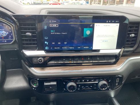 Used 2022 Chevrolet Silverado 1500 RST w/ Z71 Off-Road Package image 14