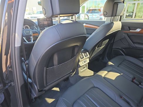 Used 2022 Audi Q5 2.0T Premium Plus w/ Premium Plus Package image 12