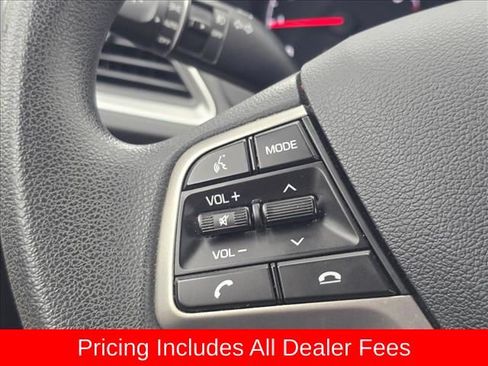 Used 2022 Hyundai Accent SEL FWD image 9