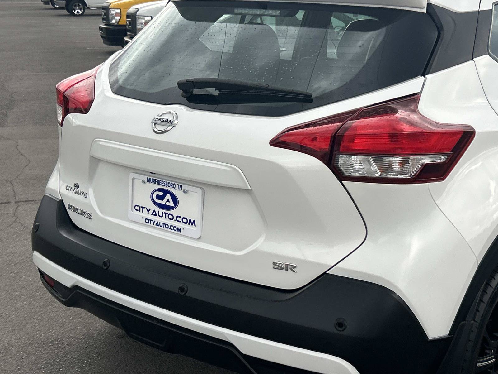 Used 2020 Nissan Kicks SR w/ SR Premium Package FWD image 13