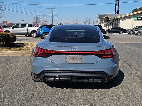 Used 2023 Audi e-tron GT Premium Plus image 13