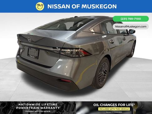 New 2026 Nissan Sentra SV image 7