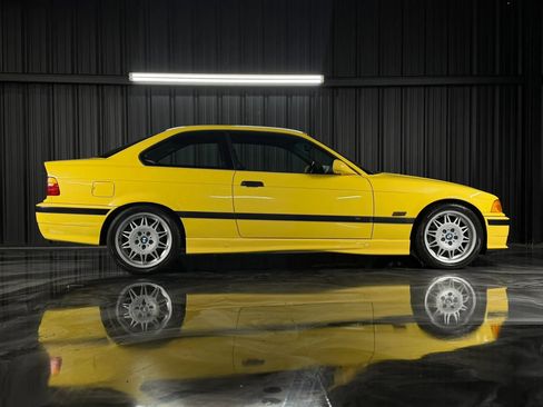 Used 1995 BMW M3 Coupe RWD image 18
