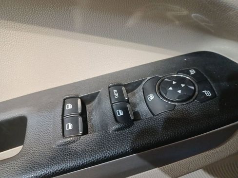 Used 2021 Ford EcoSport S image 15