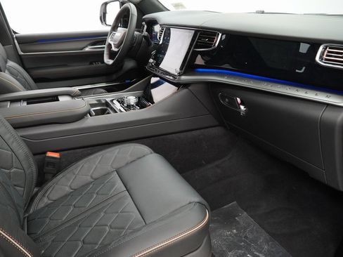 New 2025 Jeep Grand Wagoneer Series III w/ Rear Seat Video Group 1 image 42