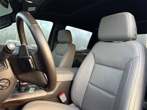 Used 2024 GMC Sierra 1500 SLT w/ SLT Premium Package image 12