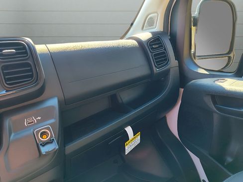 New 2026 RAM ProMaster 2500 w/ Convenience Group image 21