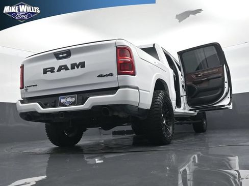 Used 2025 RAM 1500 Limited AWD/4WD image 29