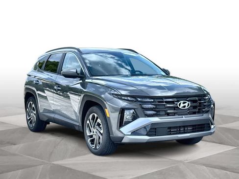 New 2026 Hyundai Tucson SEL Plus w/ Tow & Go Package FWD image 2
