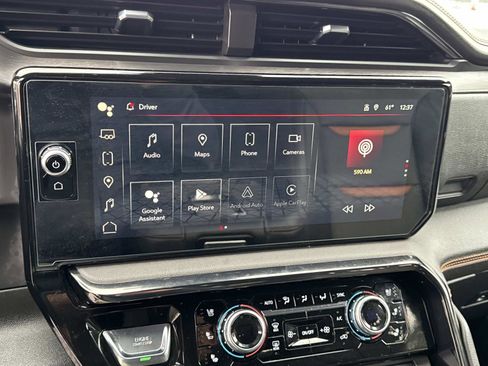 Used 2022 GMC Sierra 1500 AT4 w/ AT4 Premium Package image 11