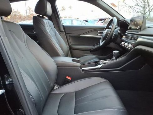 Used 2023 Acura Integra A-Spec image 9