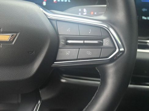 Used 2025 Chevrolet Equinox LT image 38