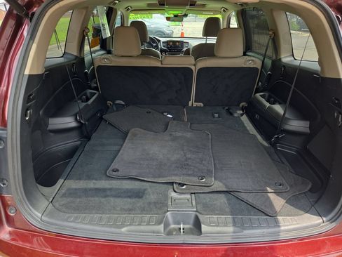 Used 2020 Honda Pilot Touring image 29