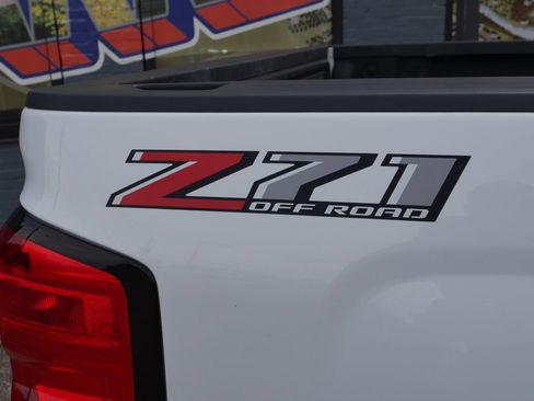 Used 2019 Chevrolet Silverado 1500 LT w/ All Star Edition AWD/4WD image 7