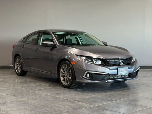 Used 2020 Honda Civic EX image 4