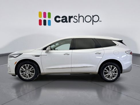 Used 2023 Buick Enclave Essence w/ Experience Buick Package image 2