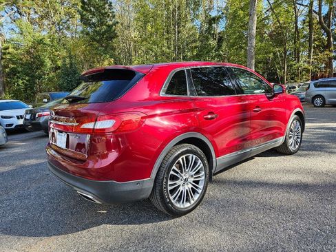 Used 2016 Lincoln MKX Reserve w/ Technology Package image 16