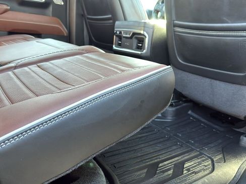 Used 2024 GMC Sierra 1500 Denali Ultimate image 27