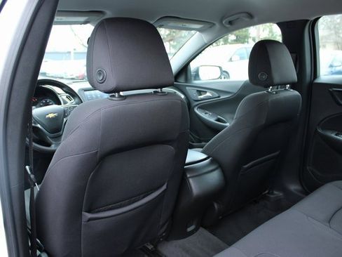 Used 2018 Chevrolet Malibu LS w/ LPO, Convenience Package 1 image 33