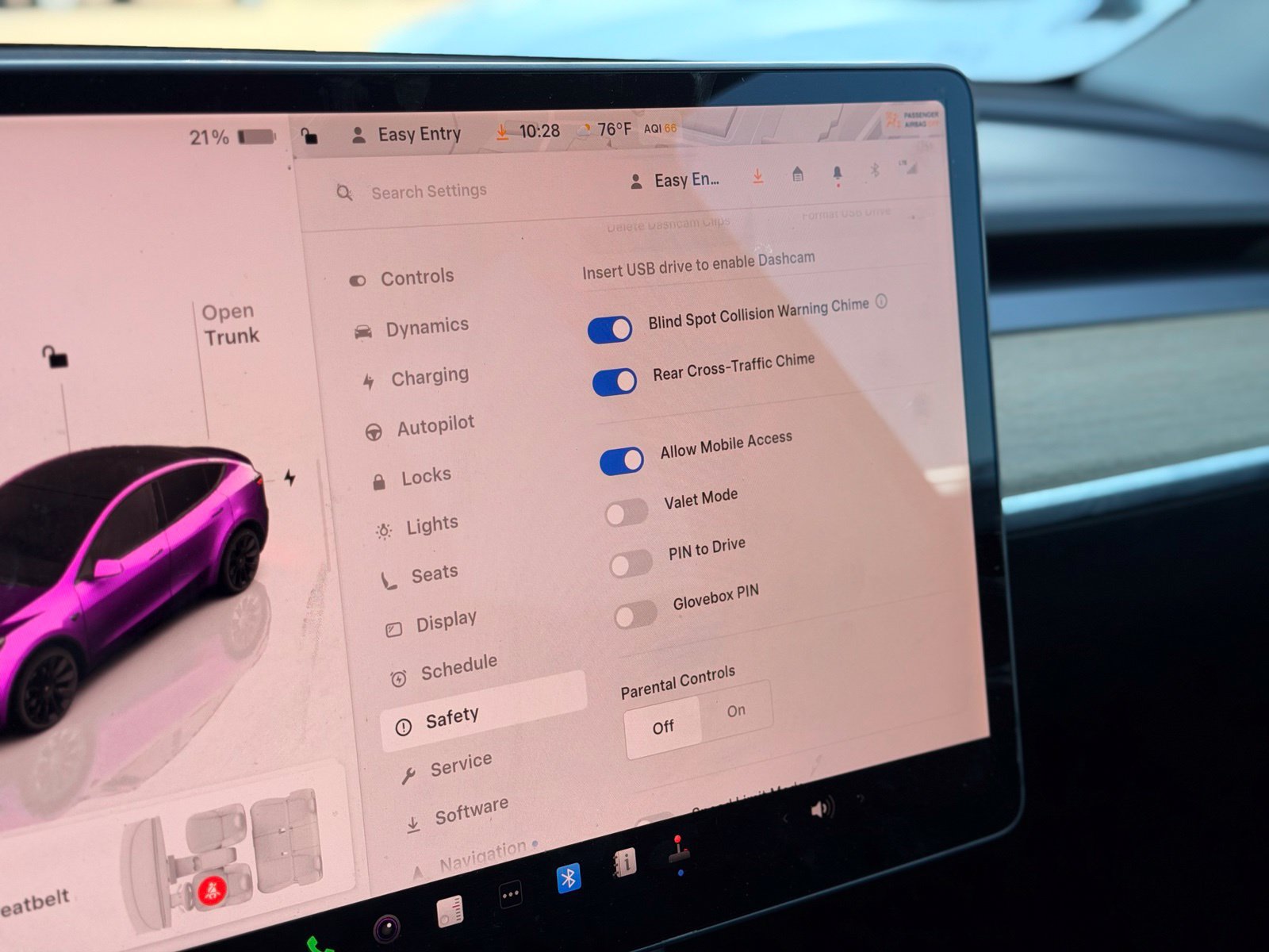Used 2022 Tesla Model Y Long Range AWD/4WD image 41