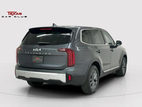 Used 2024 Kia Telluride LX FWD image 5