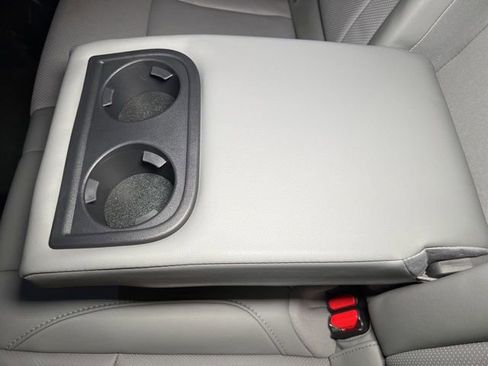 Certified 2025 Subaru Outback Limited w/ Popular Package #2 image 60