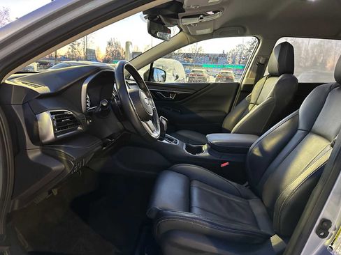 Used 2024 Subaru Outback Limited image 21