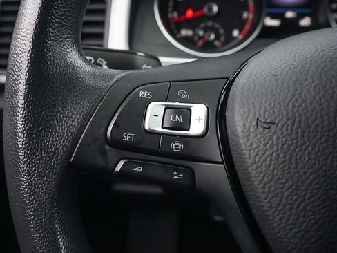 Used 2019 Volkswagen Atlas S image 35