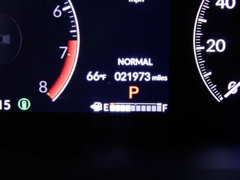 Certified 2024 Honda HR-V LX image 25