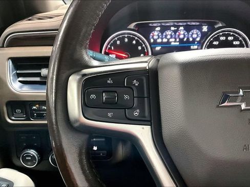 Used 2021 Chevrolet Tahoe Z71 w/ Z71 Off-Road Package AWD/4WD image 12