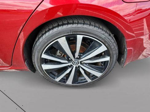 Used 2022 Nissan Altima 2.5 SR FWD image 14