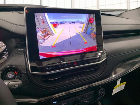 Used 2025 Jeep Compass Latitude w/ Altitude Special Edition image 25