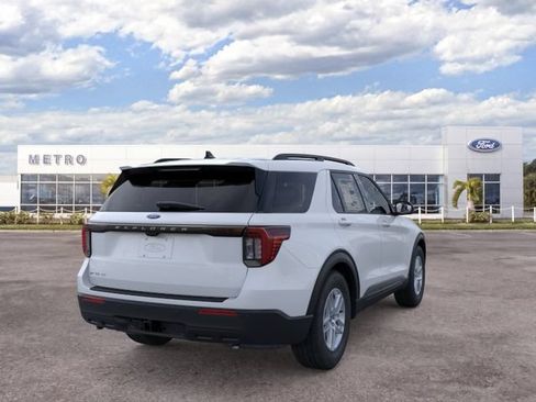 New 2026 Ford Explorer Active RWD image 22