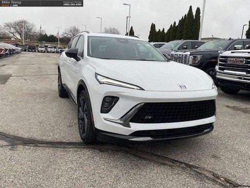 New 2026 Buick Envision Sport Touring image 9