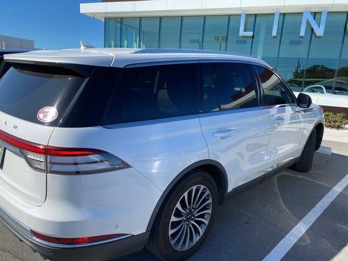 Used 2020 Lincoln Aviator Reserve w/ Equipment Group 201A image 3