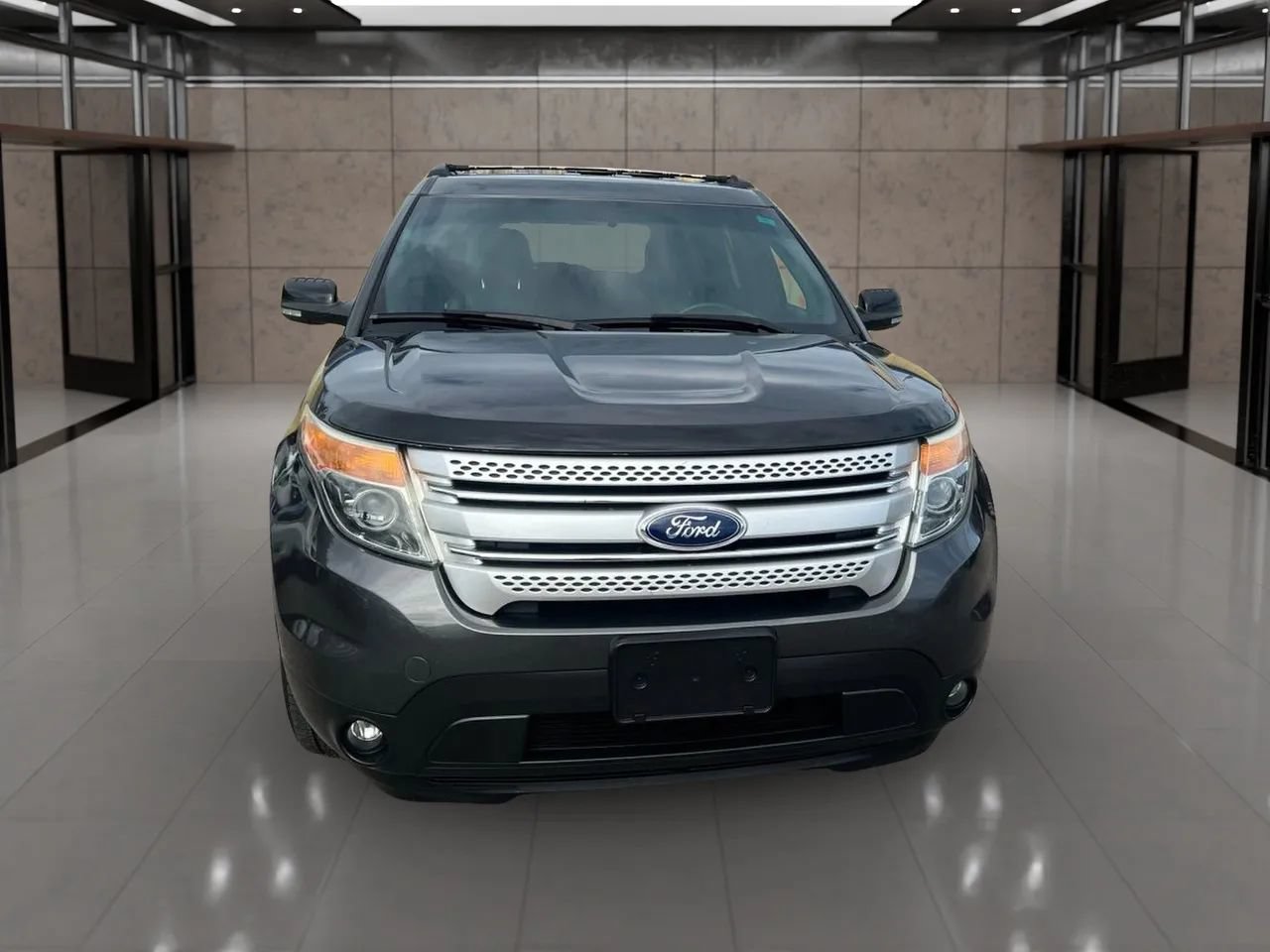 Used 2015 Ford Explorer XLT w/ Equipment Group 202B AWD/4WD image 3
