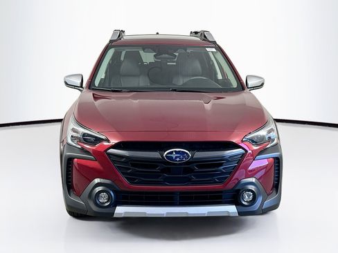 Used 2023 Subaru Outback Touring XT AWD/4WD image 2