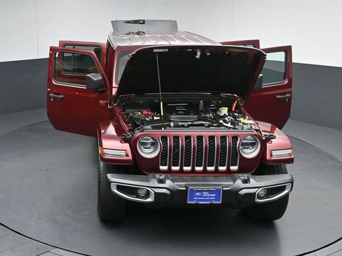 Used 2021 Jeep Wrangler Unlimited Sahara w/ Cold Weather Group AWD/4WD image 55