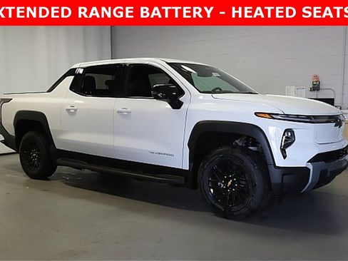 New 2025 Chevrolet Silverado EV LT image 1
