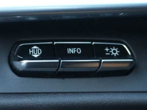 Used 2021 Chevrolet Corvette Stingray Preferred Cpe w/ 2LT image 16