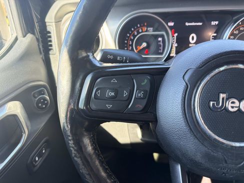 Used 2020 Jeep Gladiator Sport w/ Quick Order Package 24S image 15