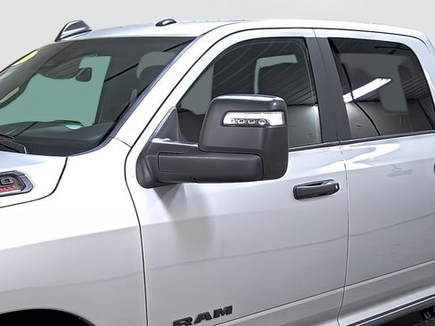 Used 2026 RAM 2500 Big Horn AWD/4WD image 8