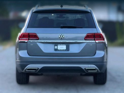 Used 2018 Volkswagen Atlas SE FWD image 4