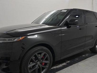Used 2024 Land Rover Range Rover Sport Dynamic SE