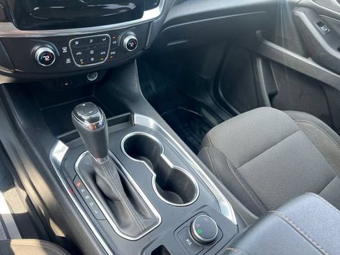 Used 2020 Chevrolet Traverse LS w/ LPO, Floor Liner Package AWD/4WD image 15